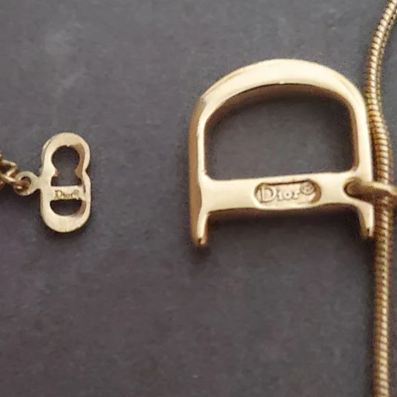 Christian Dior Necklace (GUC) - Picture 3 of 5